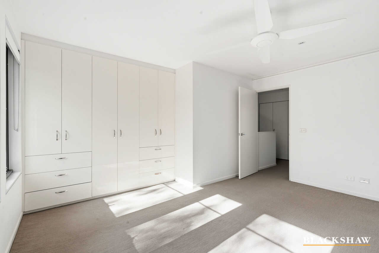 15/93 Nemarang Crescent Waramanga