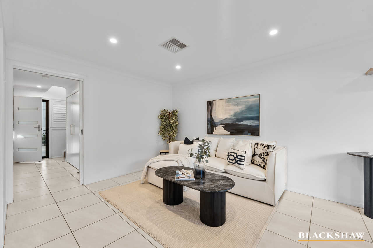 5/110 Henderson Road Crestwood