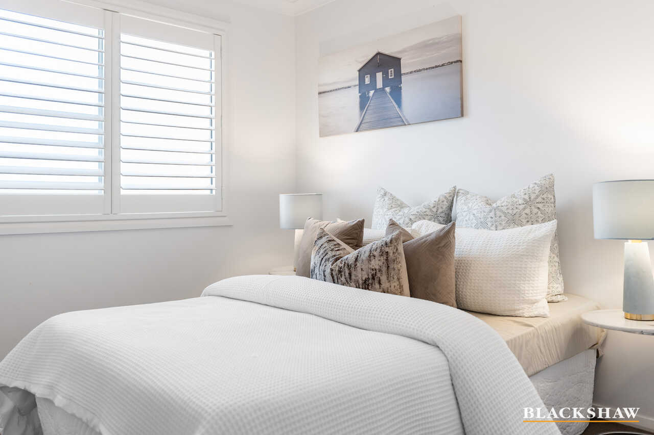 5/110 Henderson Road Crestwood