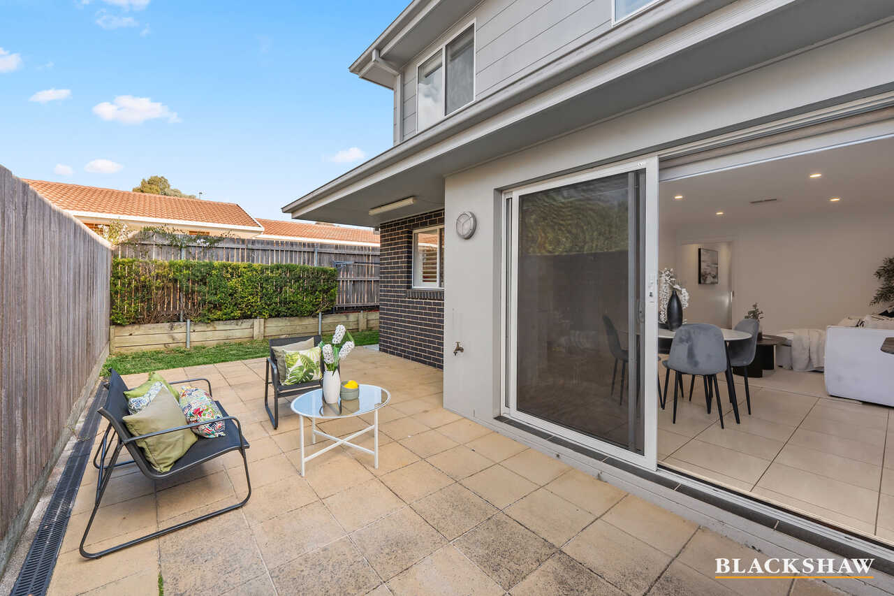 5/110 Henderson Road Crestwood