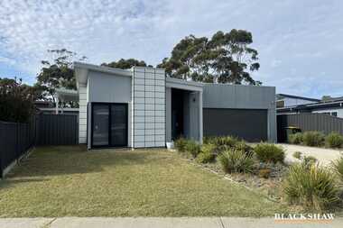 20 Gillan Grove Broulee
