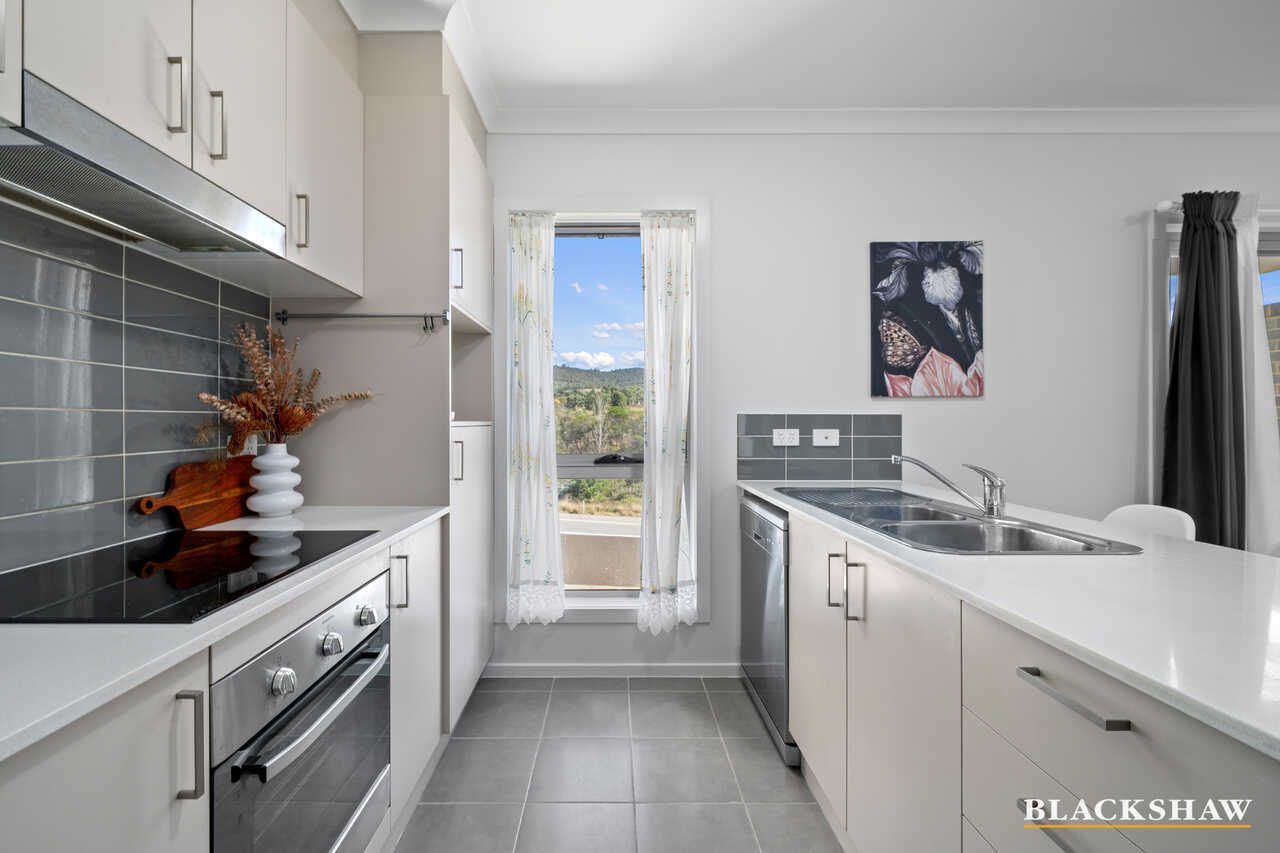 66/41 Philip Hodgins Street, Wright, Wright - Thumbnail 2