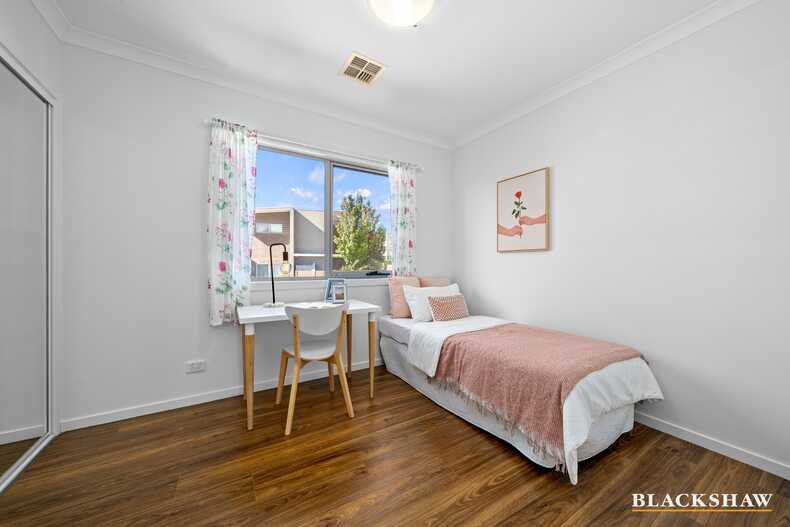 66/41 Philip Hodgins Street  Wright