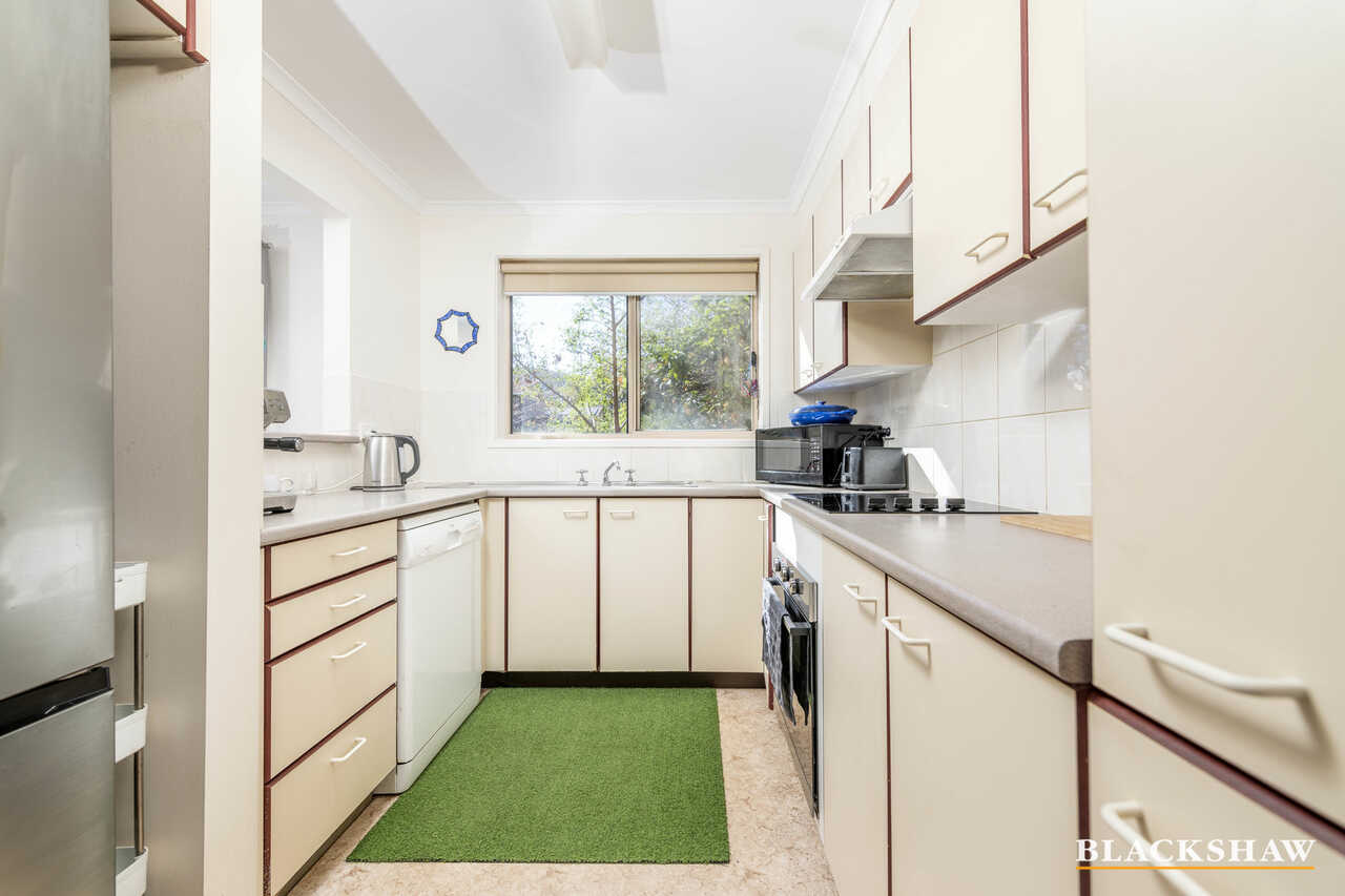 1/70-76 Madigan Street Hackett