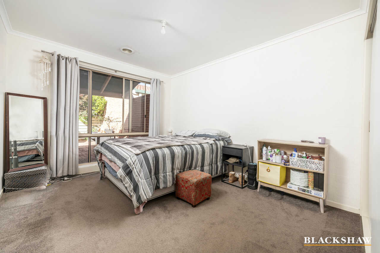 1/70-76 Madigan Street Hackett