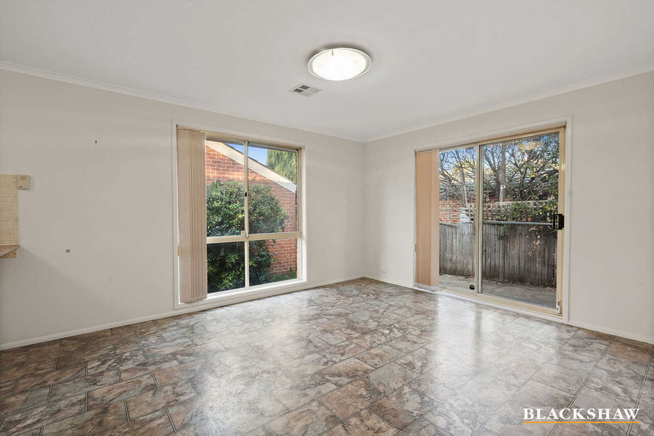 73 Freda Bennett Circuit Nicholls