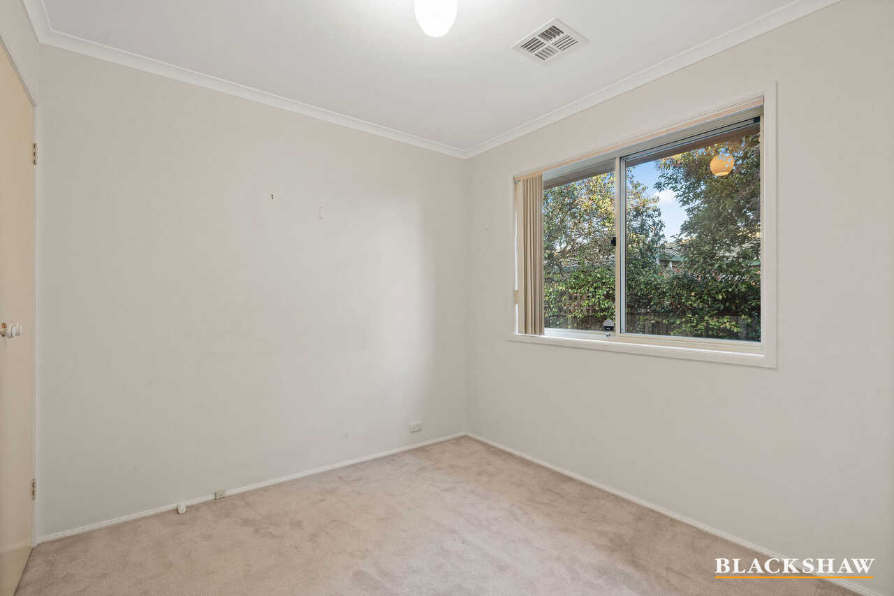 73 Freda Bennett Circuit Nicholls