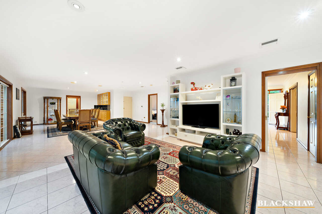 42 Pindari Crescent O'Malley