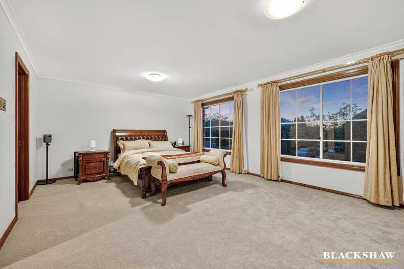 42 Pindari Crescent O'Malley 42 Pindari Crescent O'Malley