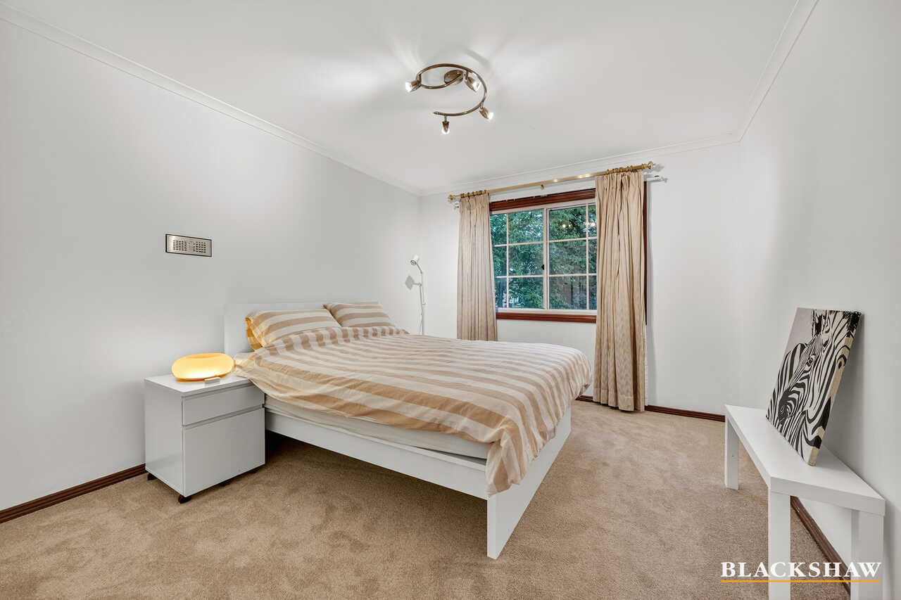 42 Pindari Crescent O'Malley