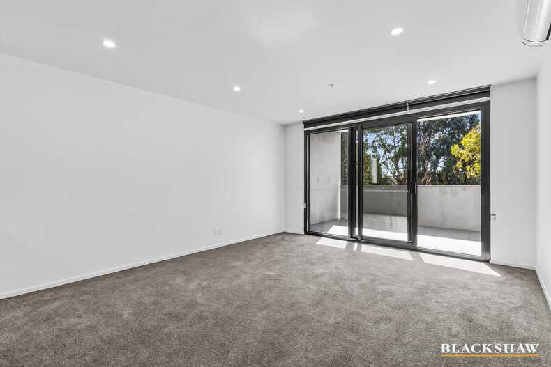 2/3 Nanango Way Watson