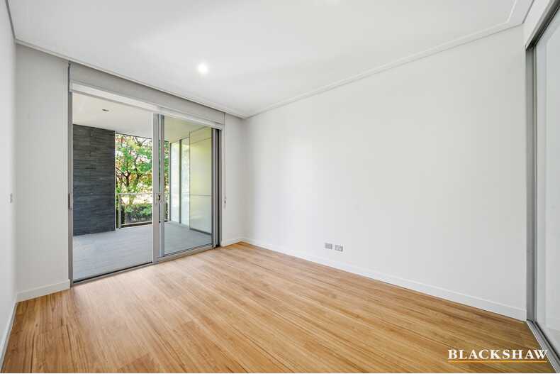 68/15 Coranderrk Street City