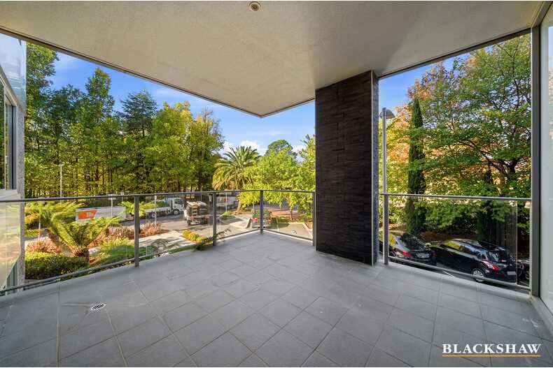 68/15 Coranderrk Street City