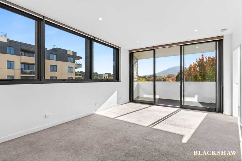 11/65 Consitution Avenue Campbell