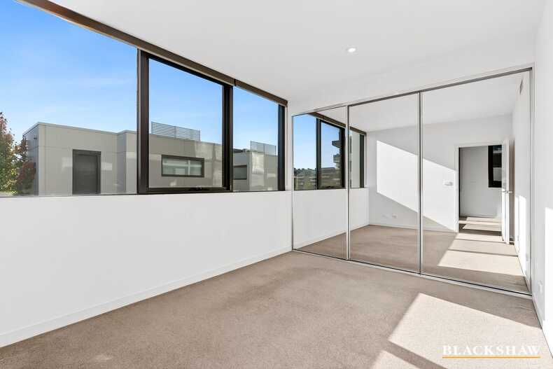11/65 Consitution Avenue Campbell