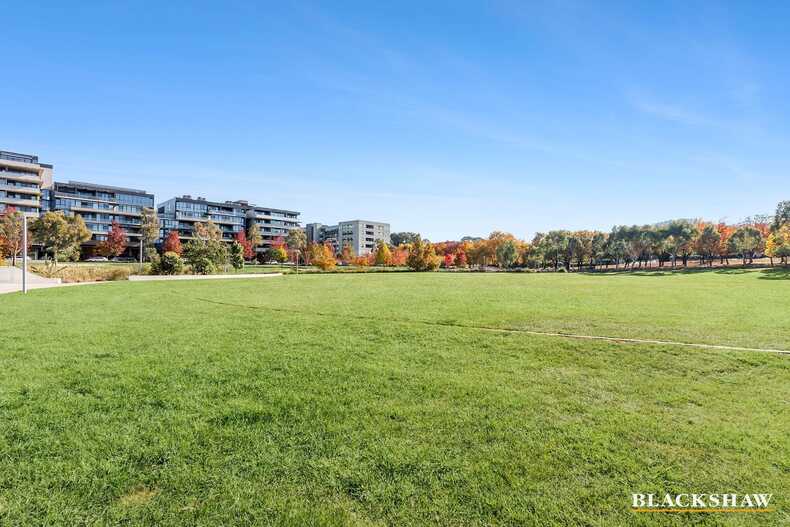 11/65 Consitution Avenue Campbell