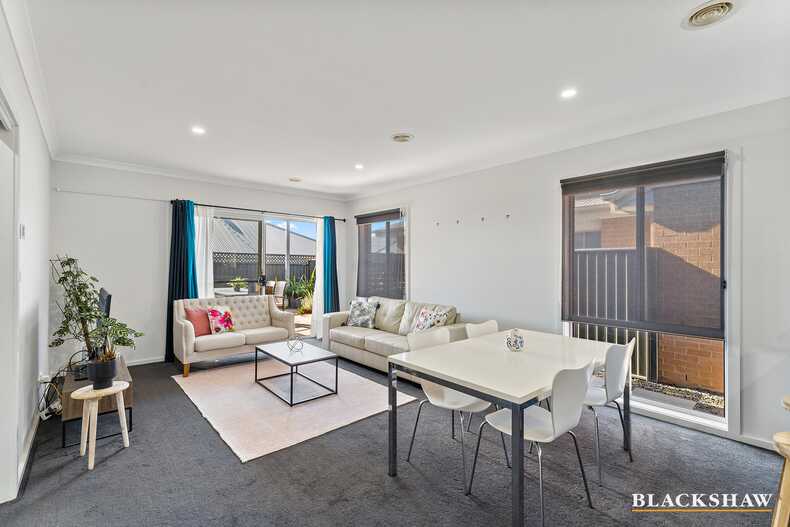 7 Daniel Street Googong