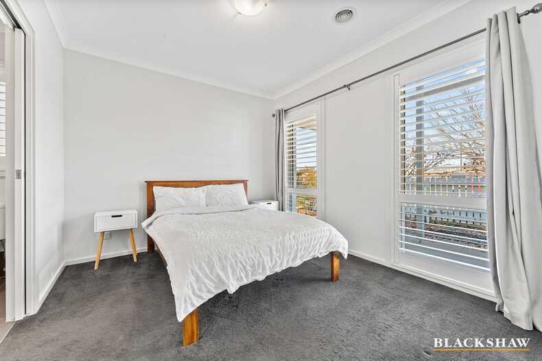 7 Daniel Street Googong