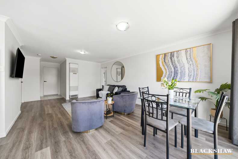 1 Jeff Snell Crescent Dunlop