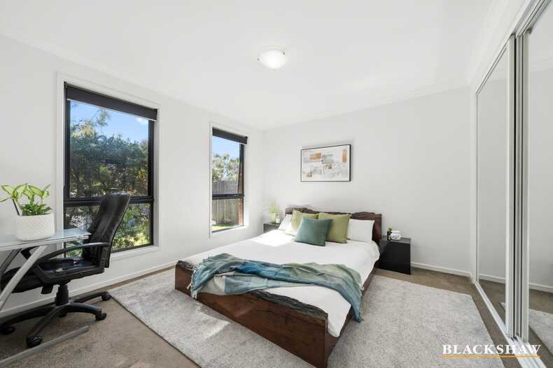 1 Jeff Snell Crescent Dunlop