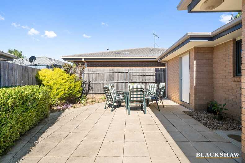 1 Jeff Snell Crescent Dunlop