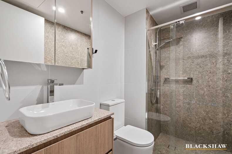 527/61 Cooyong Street Braddon
