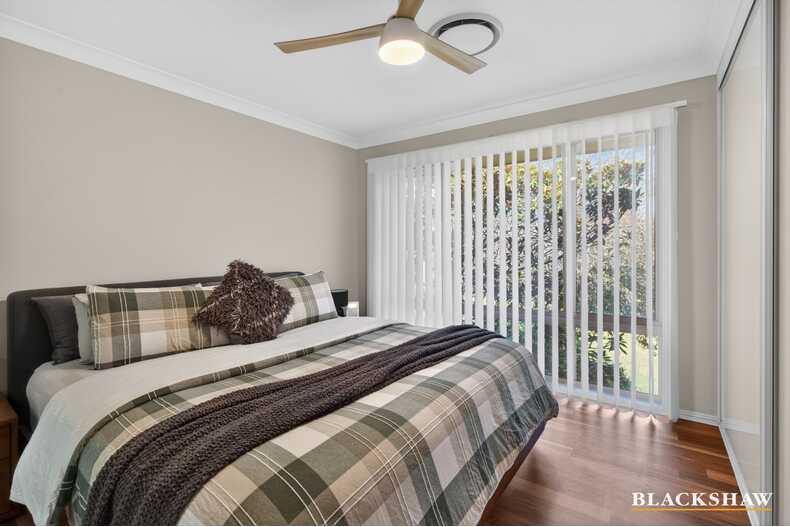 8 France Place Long Beach