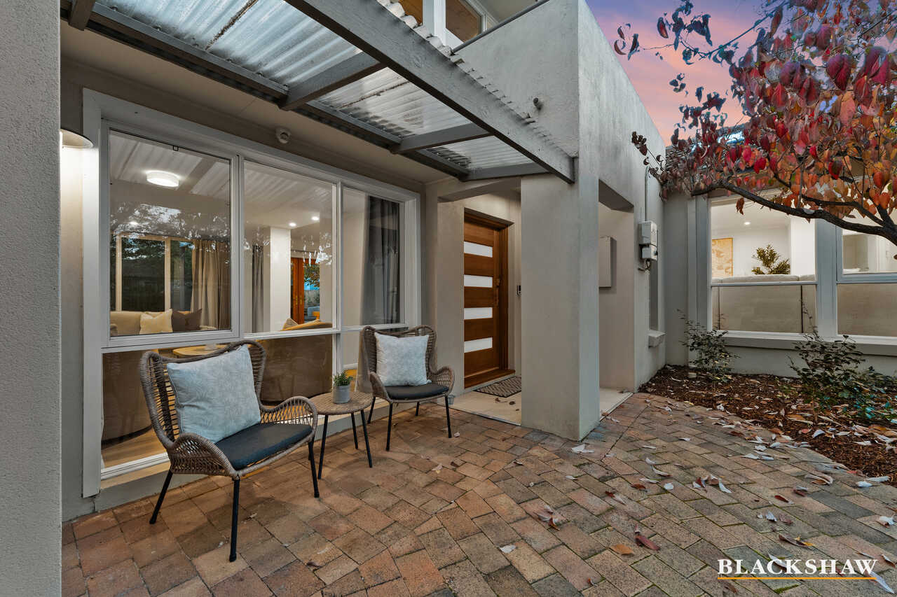 8 Ewart Street, Yarralumla, Yarralumla - Thumbnail 3