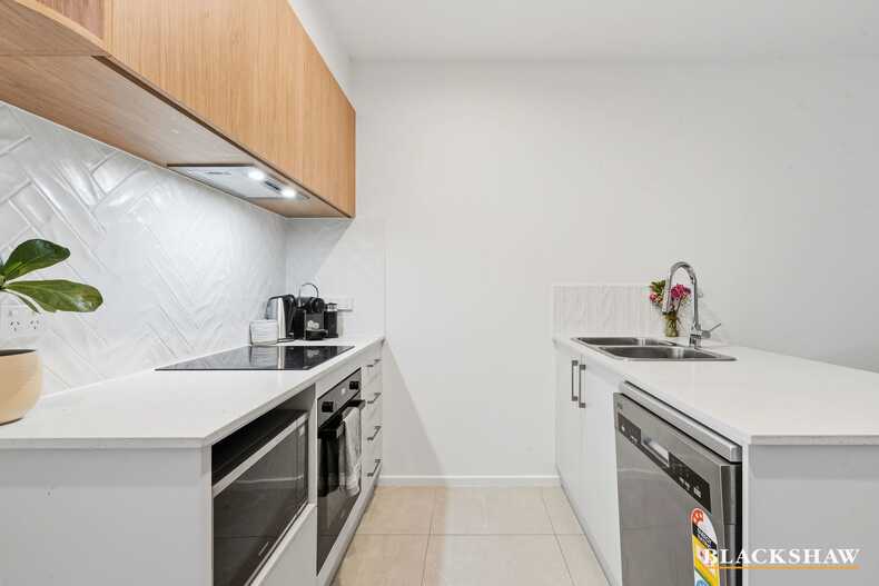 40/227 Robin Boyd Crescent Taylor