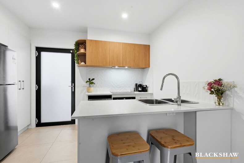 40/227 Robin Boyd Crescent Taylor