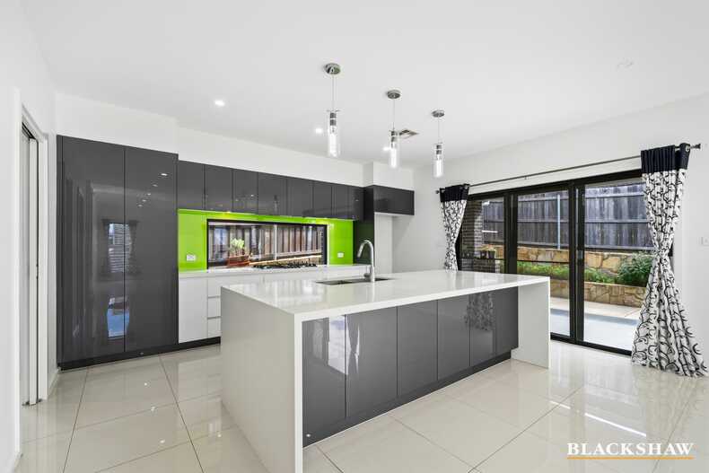 34 Vellacott Street Denman Prospect
