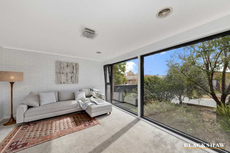 11 MacFarlan Place Latham