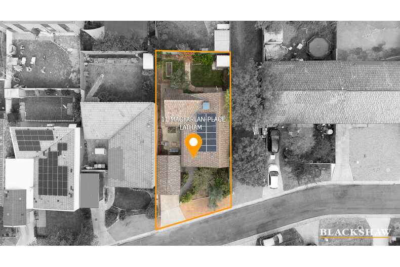 11 MacFarlan Place Latham