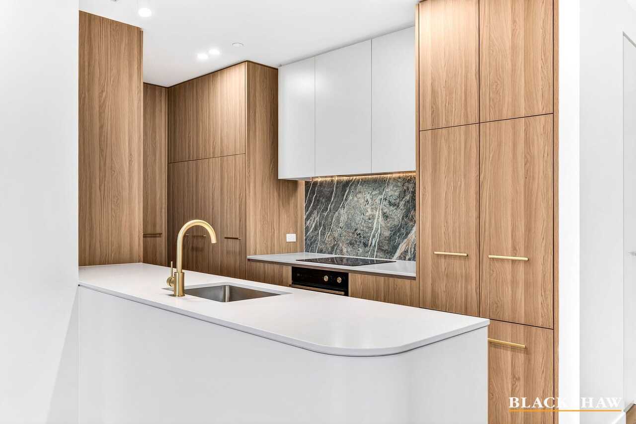 605/304 Northbourne Avenue Dickson