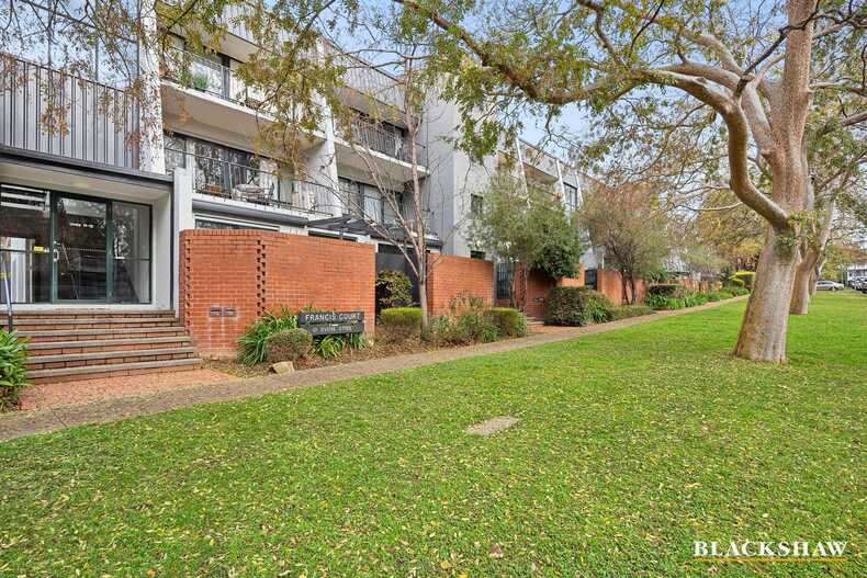 19/10 Ovens Street Griffith 19/10 Ovens Street Griffith