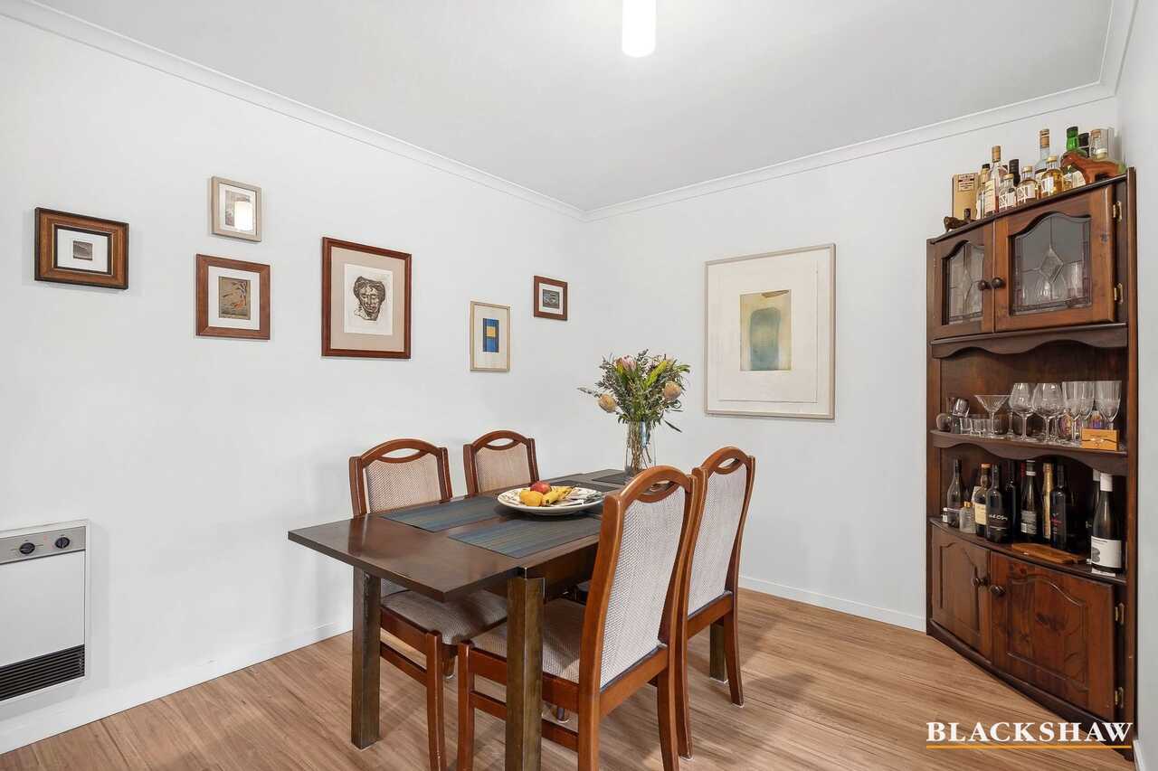 19/10 Ovens Street Griffith