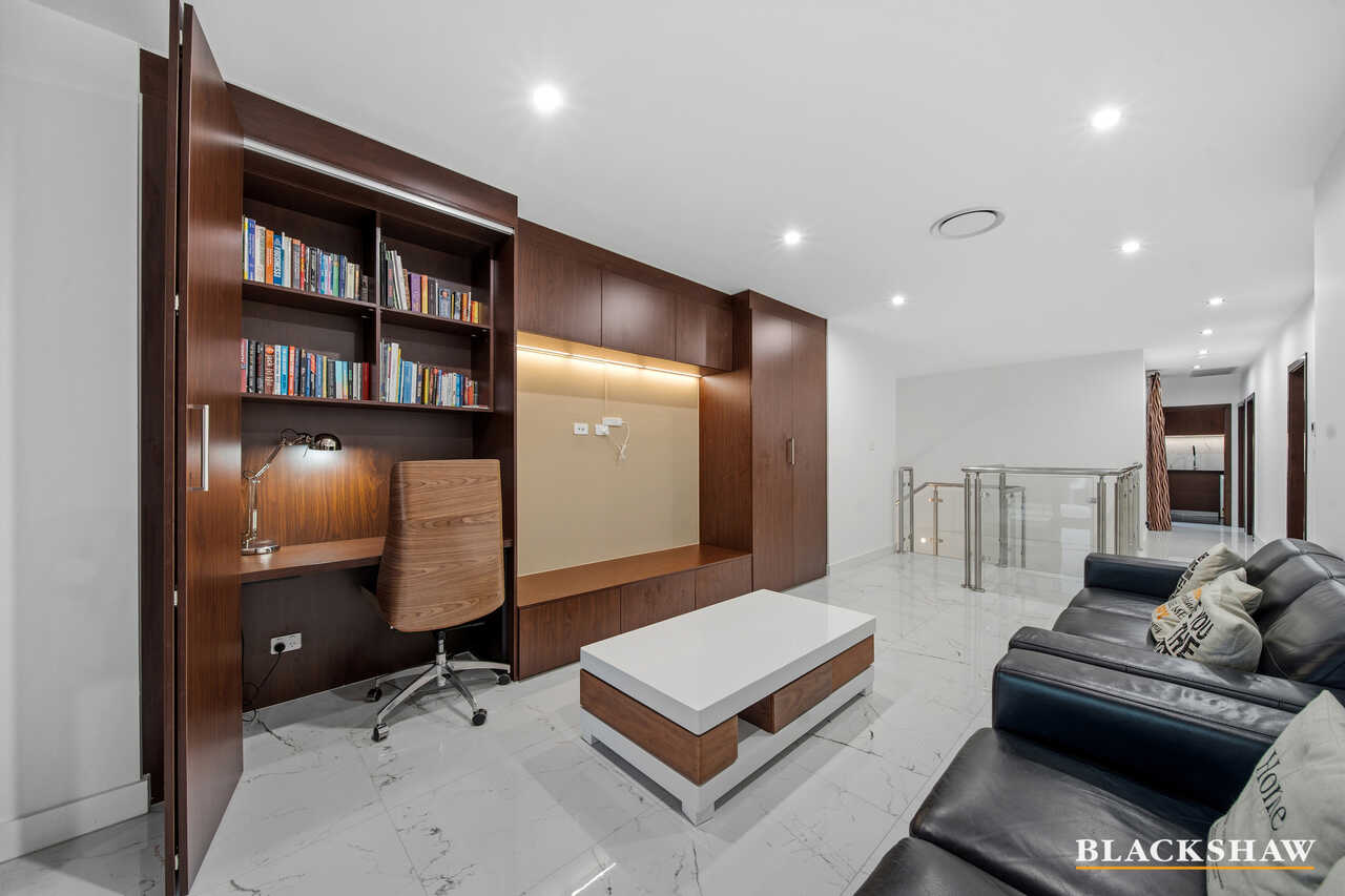 19 Walter Hood Lane Red Hill