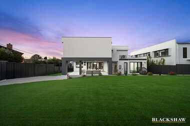 19 Walter Hood Lane Red Hill