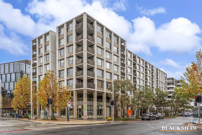 612/19 Challis Street Dickson