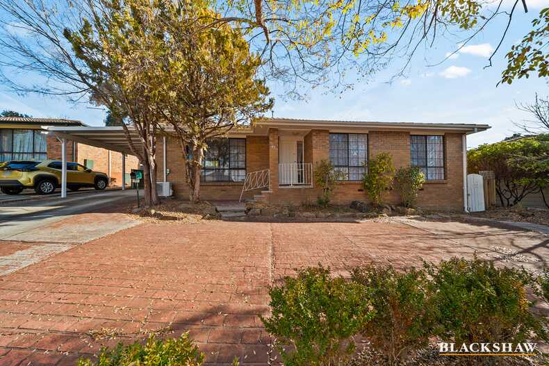41 Groveland Crescent Isabella Plains 41 Groveland Crescent Isabella Plains