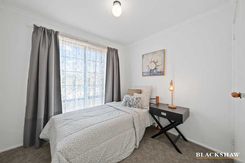 41 Groveland Crescent Isabella Plains 41 Groveland Crescent Isabella Plains