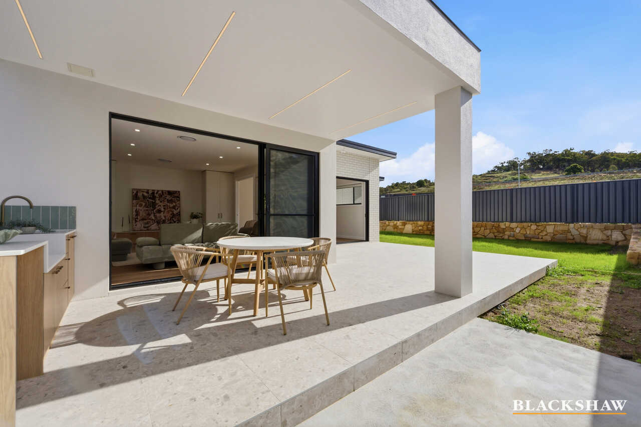29 Petralia Street Greenleigh