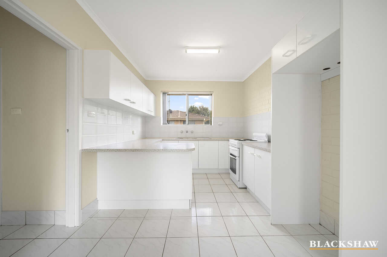 15/63 Molonglo Street Queanbeyan