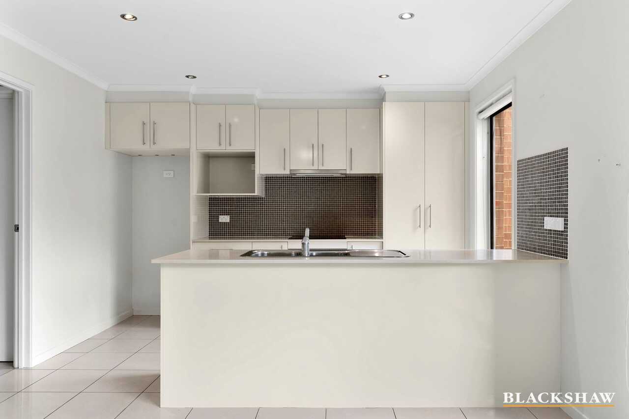 9/20 Helpmann Street Bonython