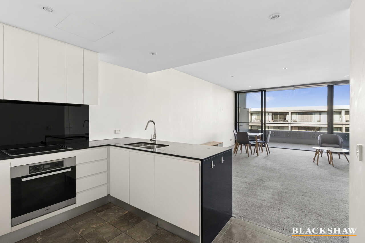 119/22 Eyre Street Kingston