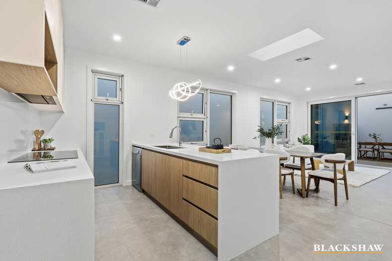 27 Malcolm Cole Terrace  Whitlam