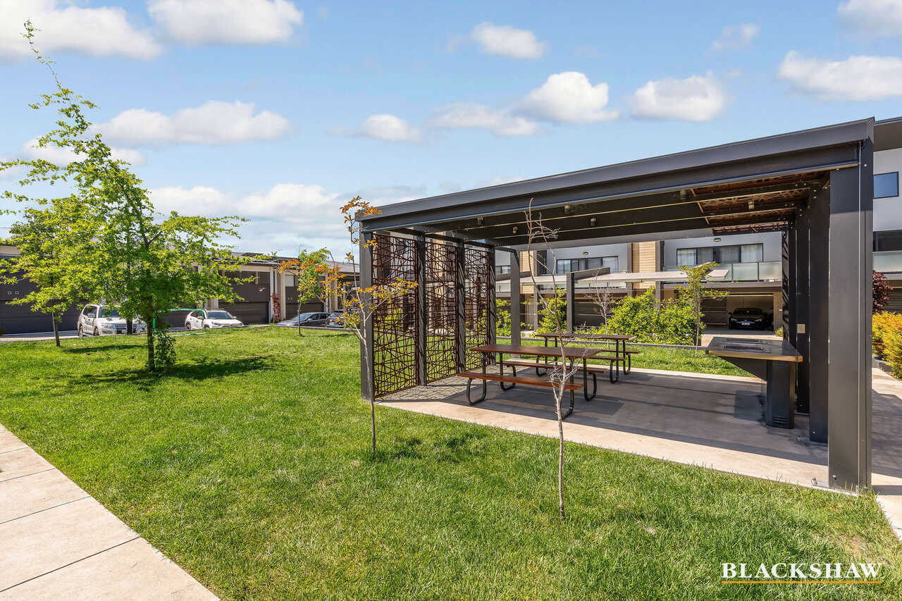 61/39 Woodberry Avenue Coombs