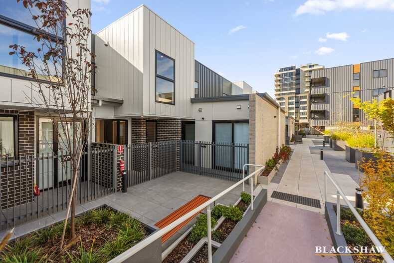 17/75 Kate Crace Street Gungahlin