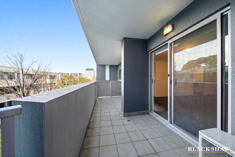 301/17 Dooring Street Braddon