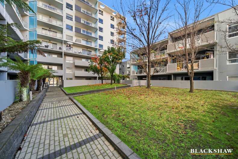 301/17 Dooring Street Braddon